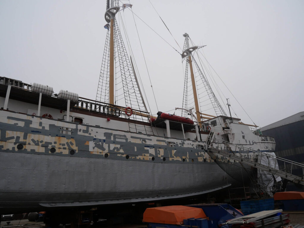 Großherzogin-Elisabeth im Dock, Mittelansicht. Foto von Volker Schwolow.