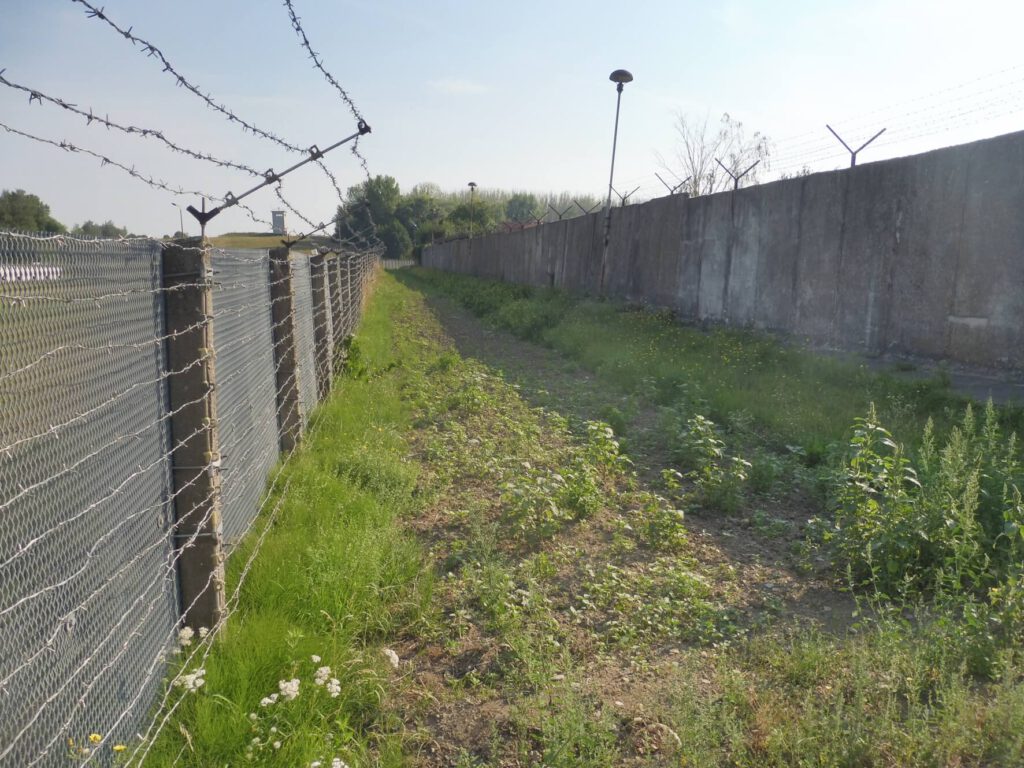 Grenzen können schützen - aber auch einengen.